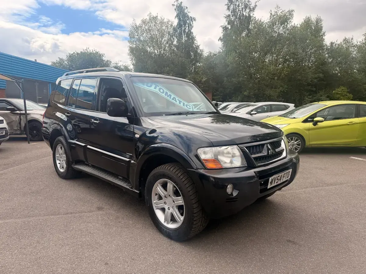 Used Mitsubishi Shogun Warrior 2004 Black SUV