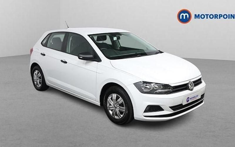 Used VW Polo S 65 HP (47 kW) 2018 White Hatchback
