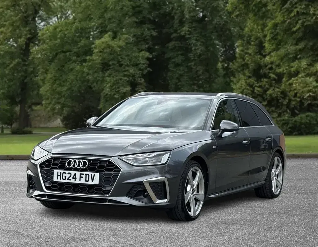 Used Audi A4 S-Line 204 HP (150 kW) 2024 Grey Estate