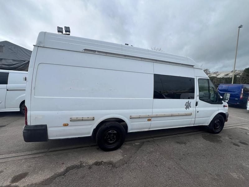 Used Ford Transit 125 HP (91 kW) 2013 White Van