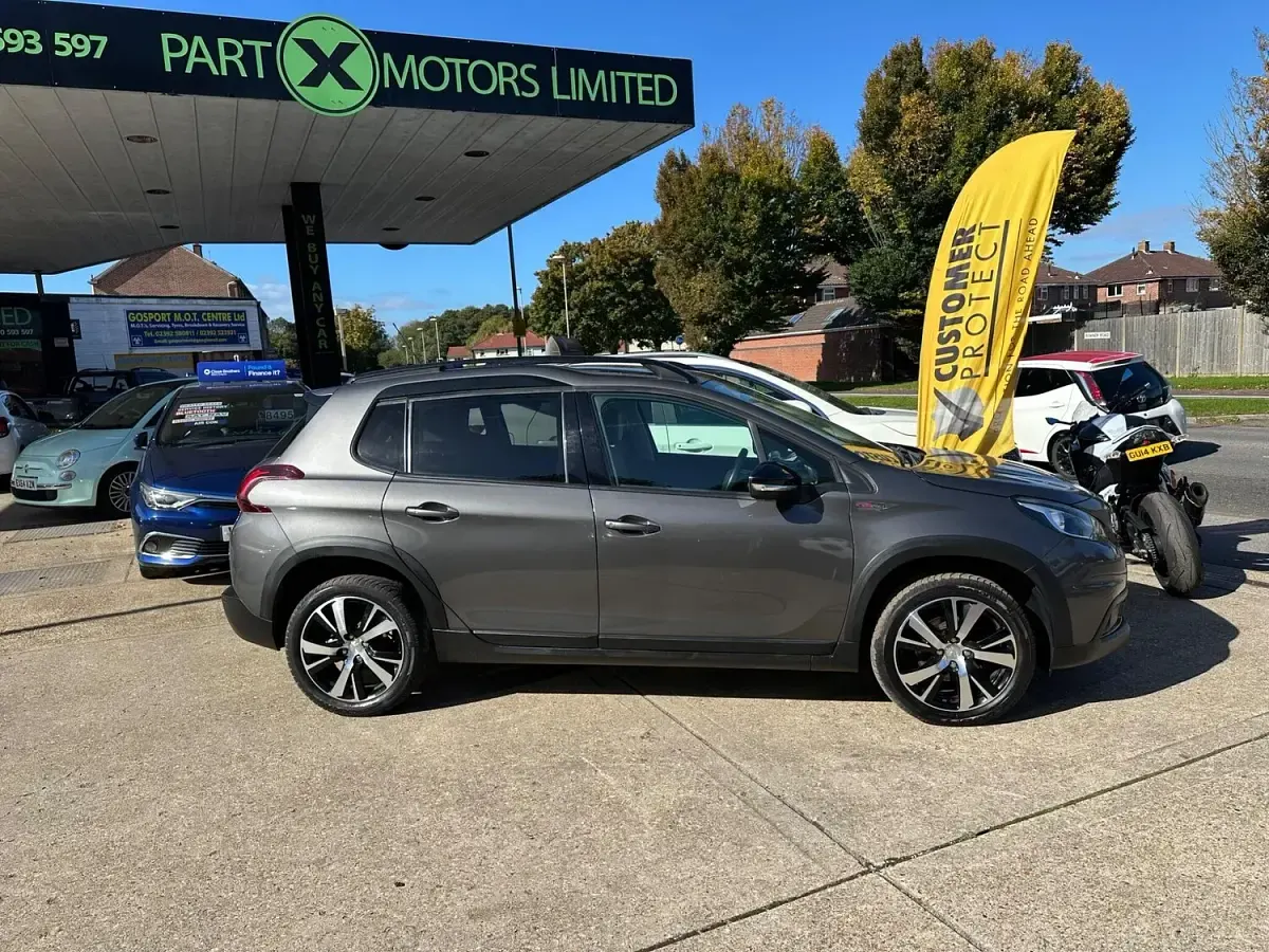 Usado Peugeot 2008 GT-line 2019 Cinzento SUV