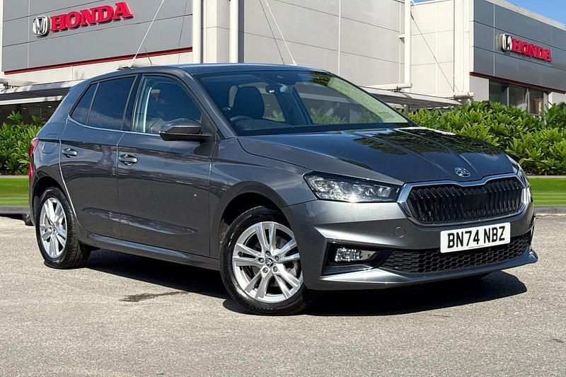Grey Used 2024 Skoda Fabia SE L Hatchback | £18,345 (A bit pricey) - Image 1/4