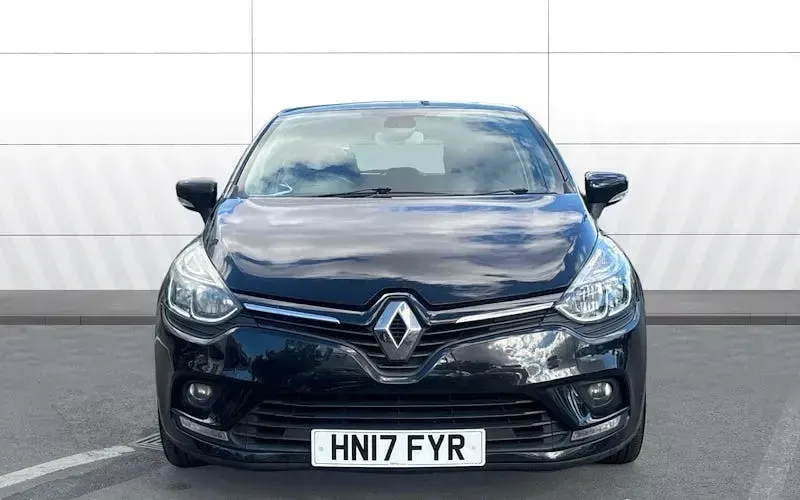 Used Renault Clio Dynamique 90 HP (66 kW) 2017 Black Hatchback