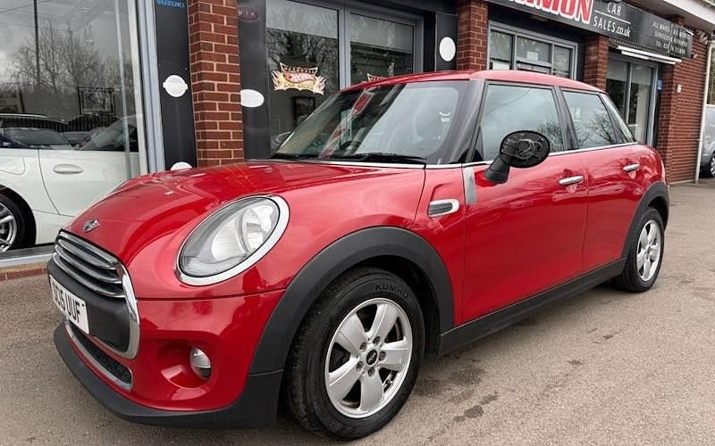 Used Mini ONE Hatch 102 HP (75 kW) 2017 Hatchback