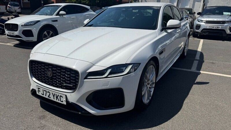 Used Jaguar XF R-Dynamic 204 HP (150 kW) 2022 White Sedan