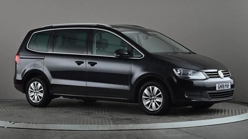 Black Used 2019 VW Sharan SE MPV | £14,998 (Fair price) - Image 1/3