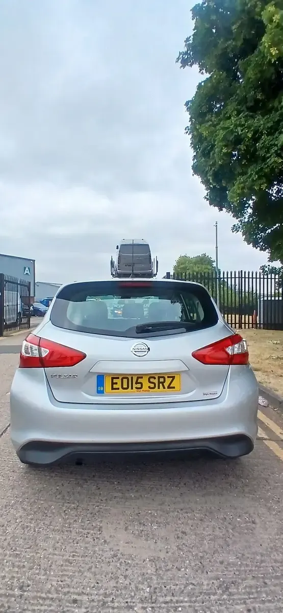 Used Nissan Pulsar Acenta 115 HP (84 kW) 2015 Silver Hatchback