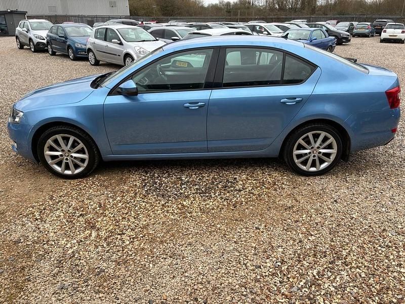 Używany Skoda Octavia Elegance 2014 Niebieski Hatchback