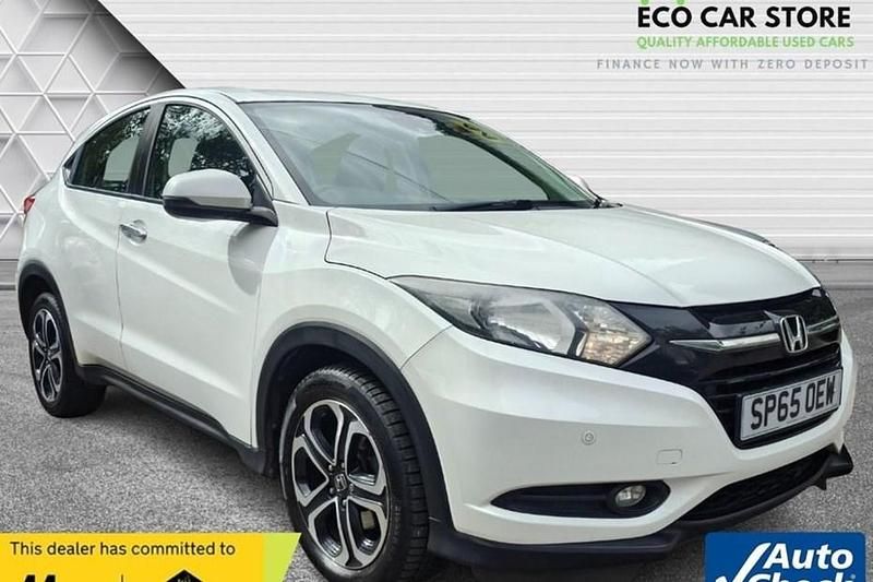 White Used 2015 Honda HR-V SE SUV | £7,995 (Fair price) - Image 1/1