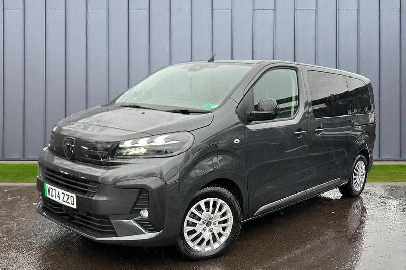 Used Peugeot e-Traveller Active 98 kW (134 HP) 2025 Grey MPV