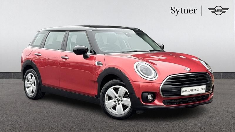 Used Mini Cooper Clubman Classic 134 HP (98 kW) 2023 Red Estate