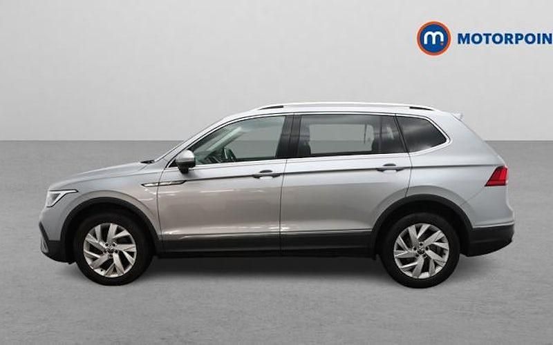 Second-hand VW Tiguan Allspace Life 150 CP (110 kW) 2024 SUV