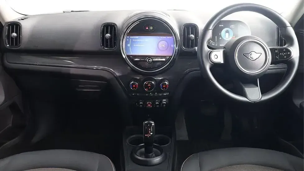 Used Mini Cooper Countryman Classic 134 HP (98 kW) 2023 Silver SUV
