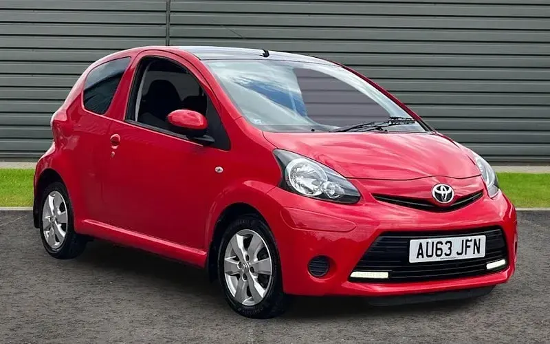 Used Toyota Aygo Style 68 HP (50 kW) 2014 Hatchback