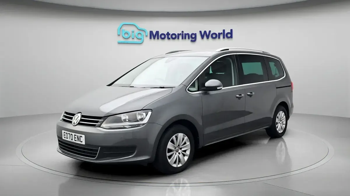 Used VW Sharan SE 150 HP (110 kW) 2021 Grey MPV