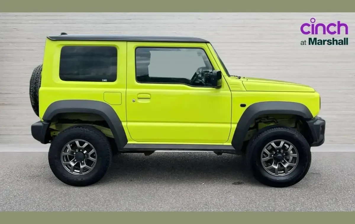 Used Suzuki Jimny SZ5 102 HP (75 kW) 2019 Yellow SUV