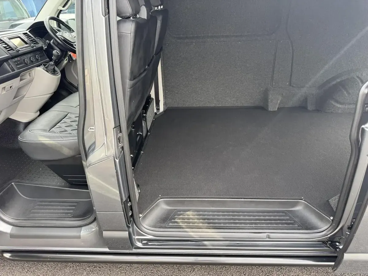 Used VW T6.1 Highline 2019 Grey Van