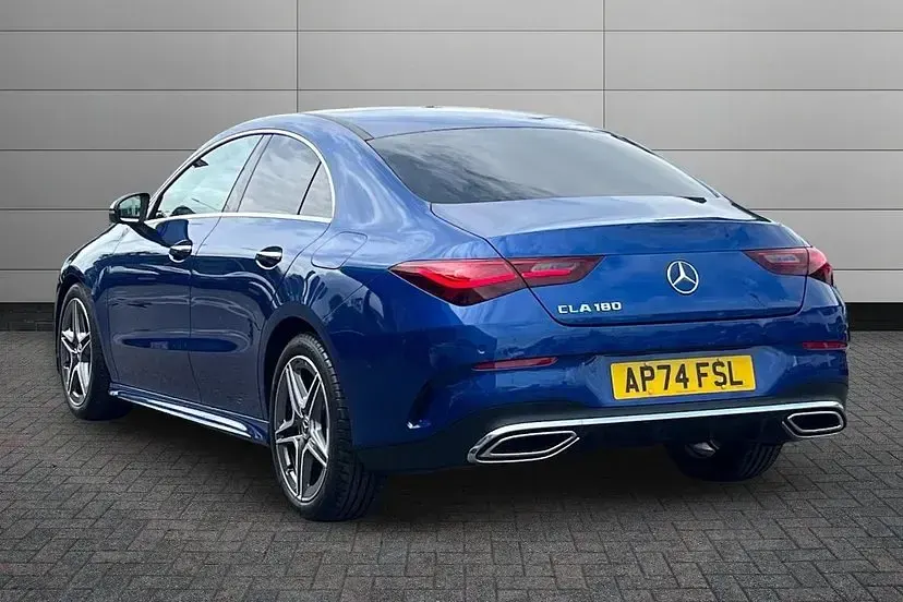 Used Mercedes CLA180 Executive 148 HP (108 kW) 2024 Spectral blue Sedan