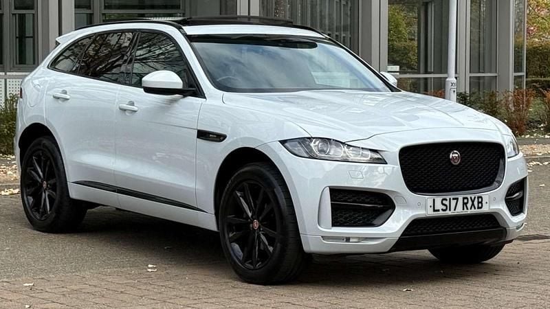 White Used 2017 Jaguar F-Pace R-Sport SUV | £17,990 (Fair price) - Image 1/4