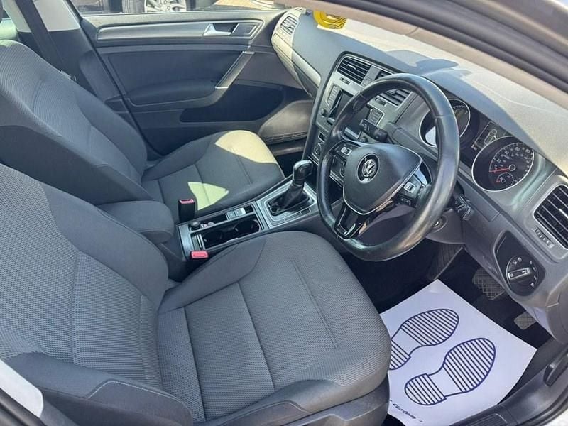 Begagnad VW Golf VII SE 2013 Silver Halvkombi