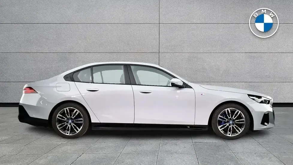 Used BMW i5 M Sport 246 kW (335 HP) 2024 Grey