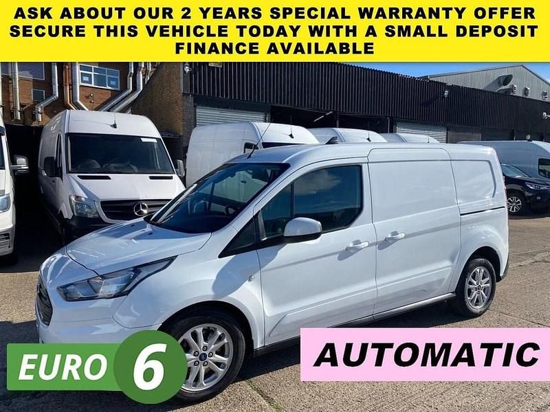 White Used 2022 Ford Transit Connect Limited MPV | £11,990 (Good price) - Image 1/3