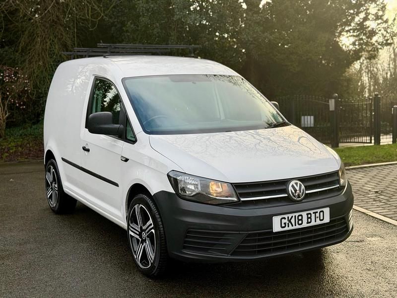 White Used 2018 VW Caddy Startline MPV | £8,995 (Fair price) - Image 1/4