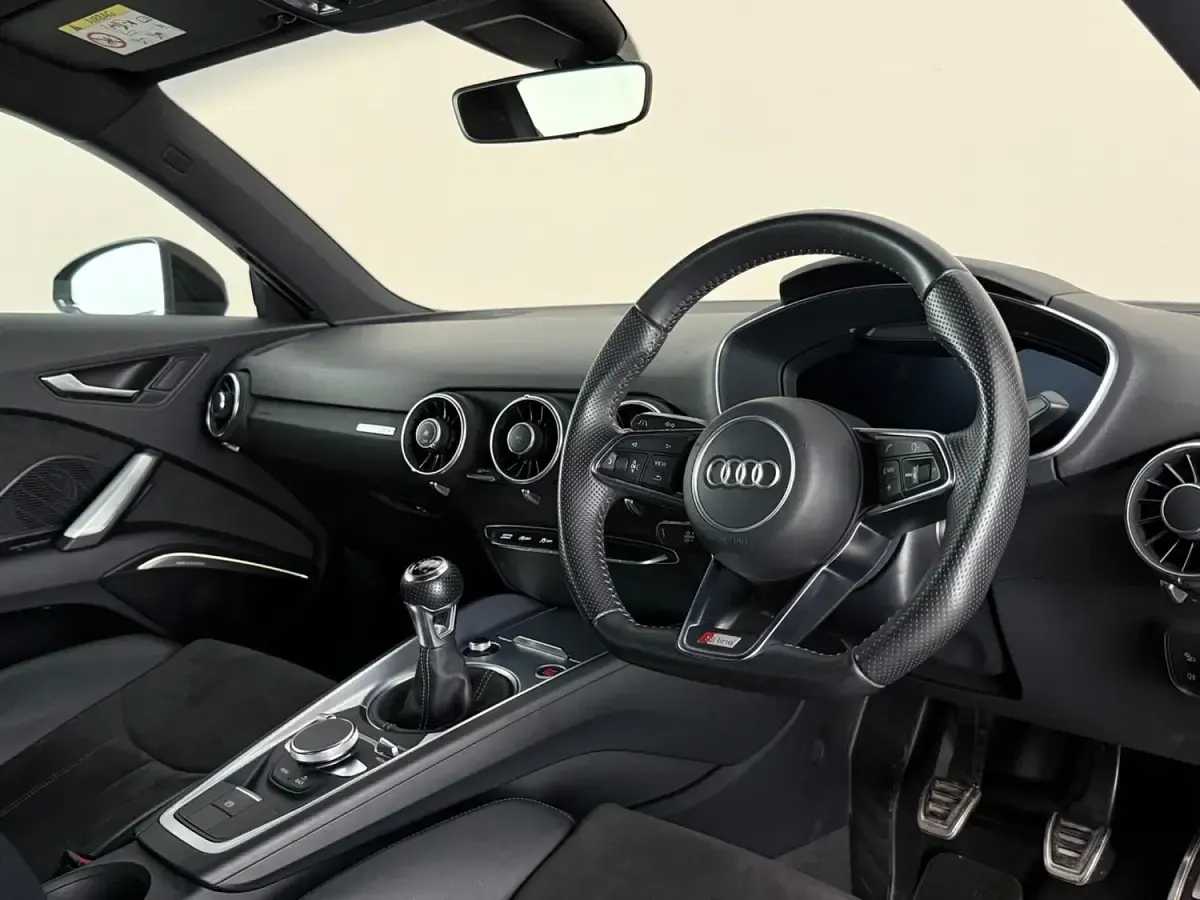 Used Audi TT Black Edition 230 HP (169 kW) 2018 Grey Coupe