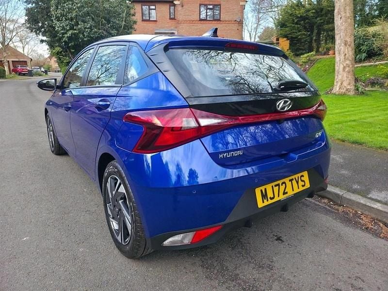 Used Hyundai i20 SE 100 HP (73 kW) 2022 Blue Hatchback