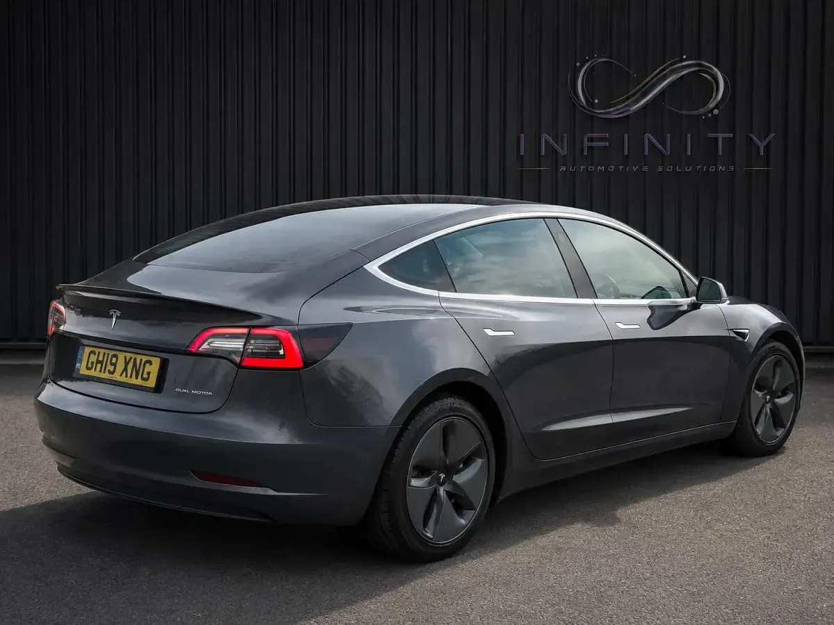 Used Tesla Model 3 Long Range AWD 254 kW (346 HP) 2019 Grey Sedan