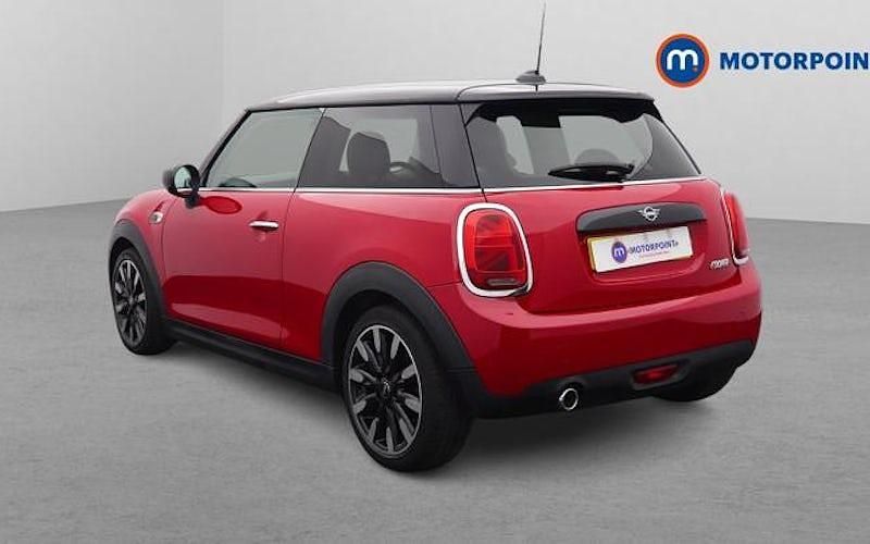 Used Mini Cooper Classic 136 HP (100 kW) 2021 Hatchback