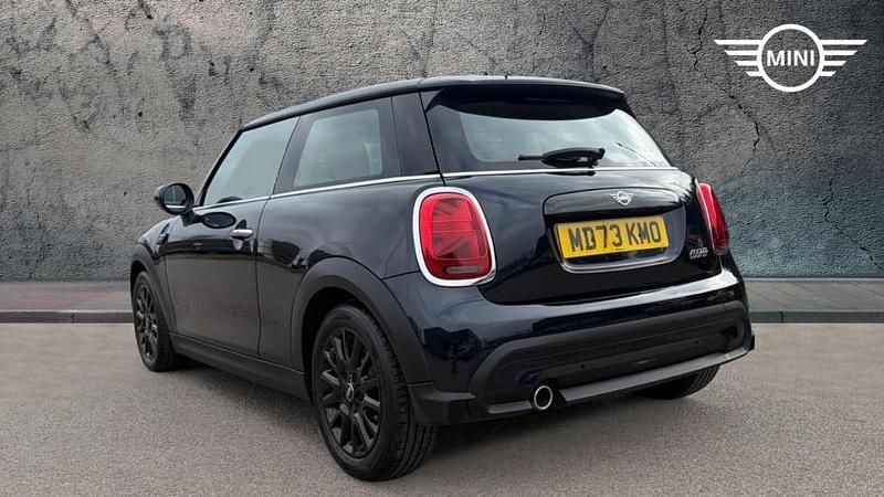 Used Mini Cooper Classic 134 HP (98 kW) 2023 Black Hatchback