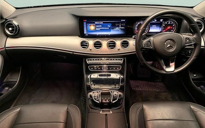 Used Mercedes E350 SE 299 HP (219 kW) 2018 Grey Sedan