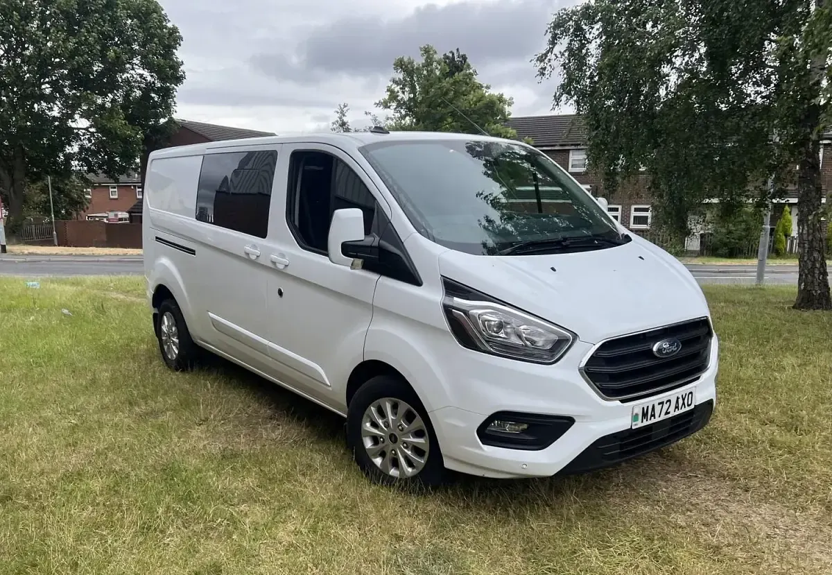 Used Ford 300 Limited 130 HP (95 kW) 2022 White Estate