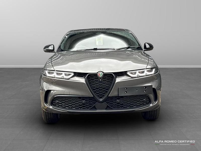 Red New 2025 Alfa Romeo Tonale Veloce SUV | £39,944 (Expensive) - Image 1/4