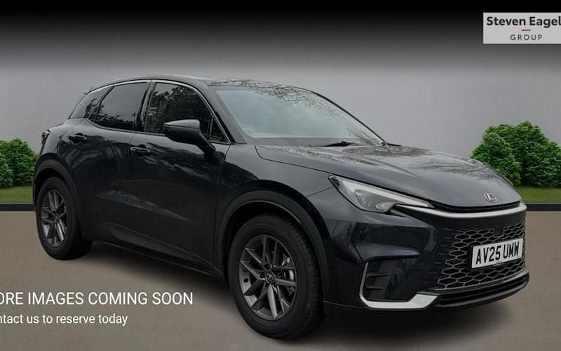 Used 2025 Lexus LBX SUV | £30,800 (Fair price) - Image 1/4