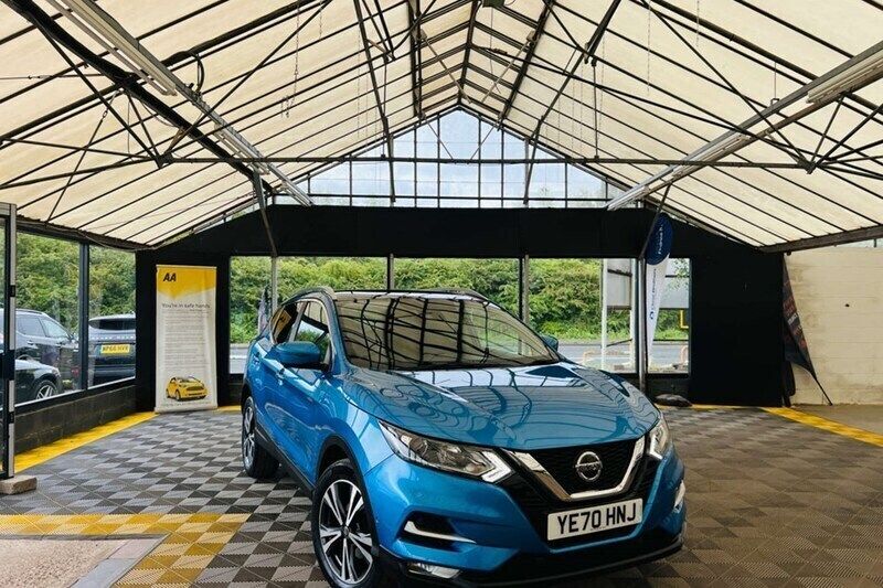 Blue Used 2020 Nissan Qashqai N-Connecta SUV | £13,975 (Good price) - Image 1/1