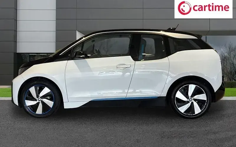 Used BMW i3 Comfort Edition 125 kW (170 HP) 2021 White Hatchback