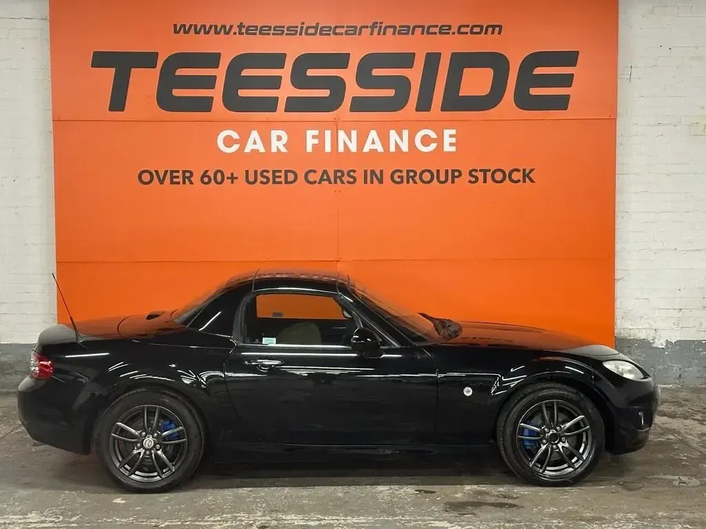 Usado Mazda MX5 126 HP (92 kW) 2013 Preto Cabrios