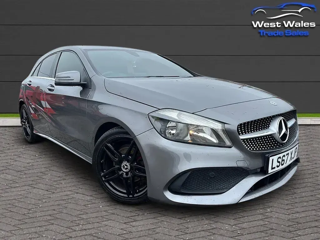 Used Mercedes A180 AMG line 109 HP (80 kW) 2017 Grey Hatchback