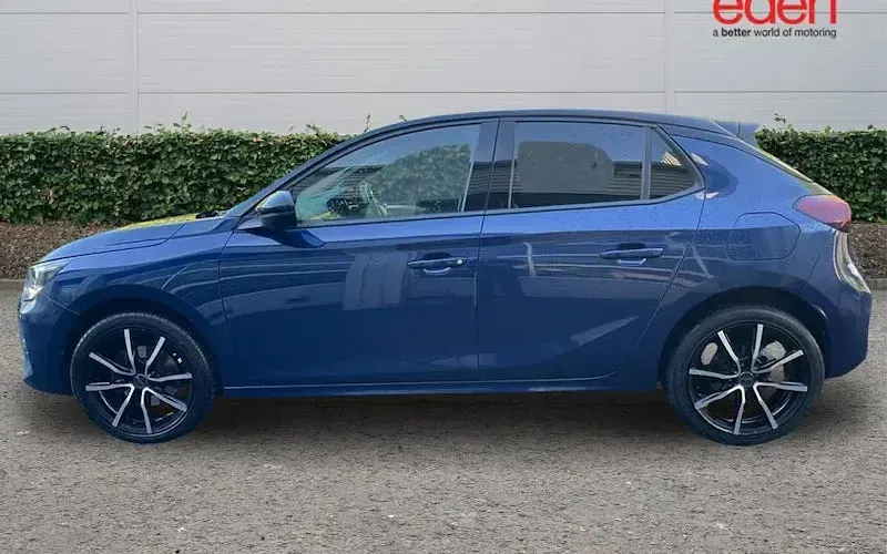 Used Vauxhall Corsa SRi 101 HP (74 kW) 2021 Hatchback