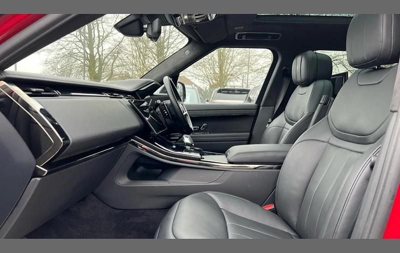 Used Land Rover Range Rover Sport Autobiography 350 HP (257 kW) 2024 Red SUV