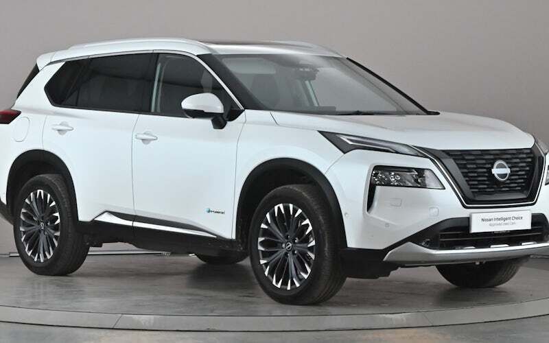 White Used 2024 Nissan X-Trail Tekna SUV | £35,999 - Image 1/4