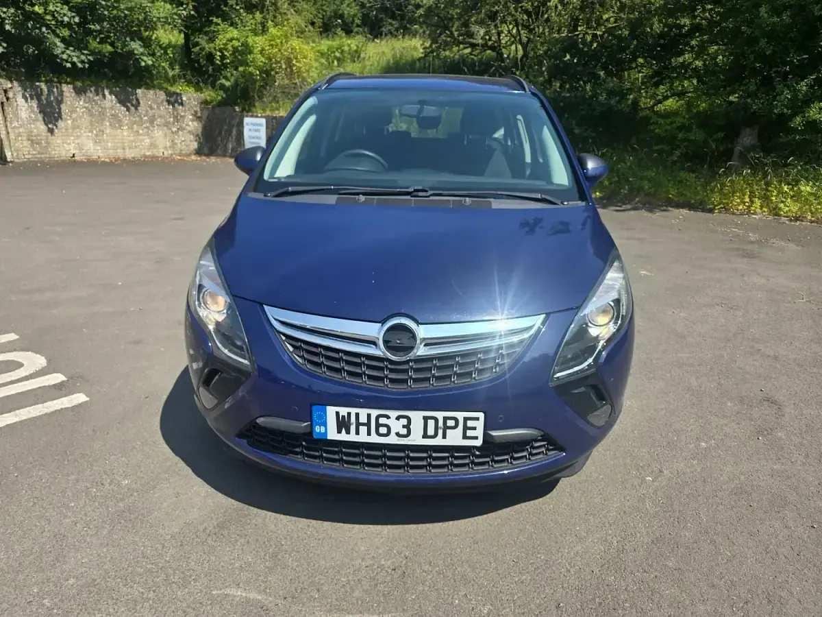 Used Vauxhall Zafira 170 HP (125 kW) 2014 Blue MPV