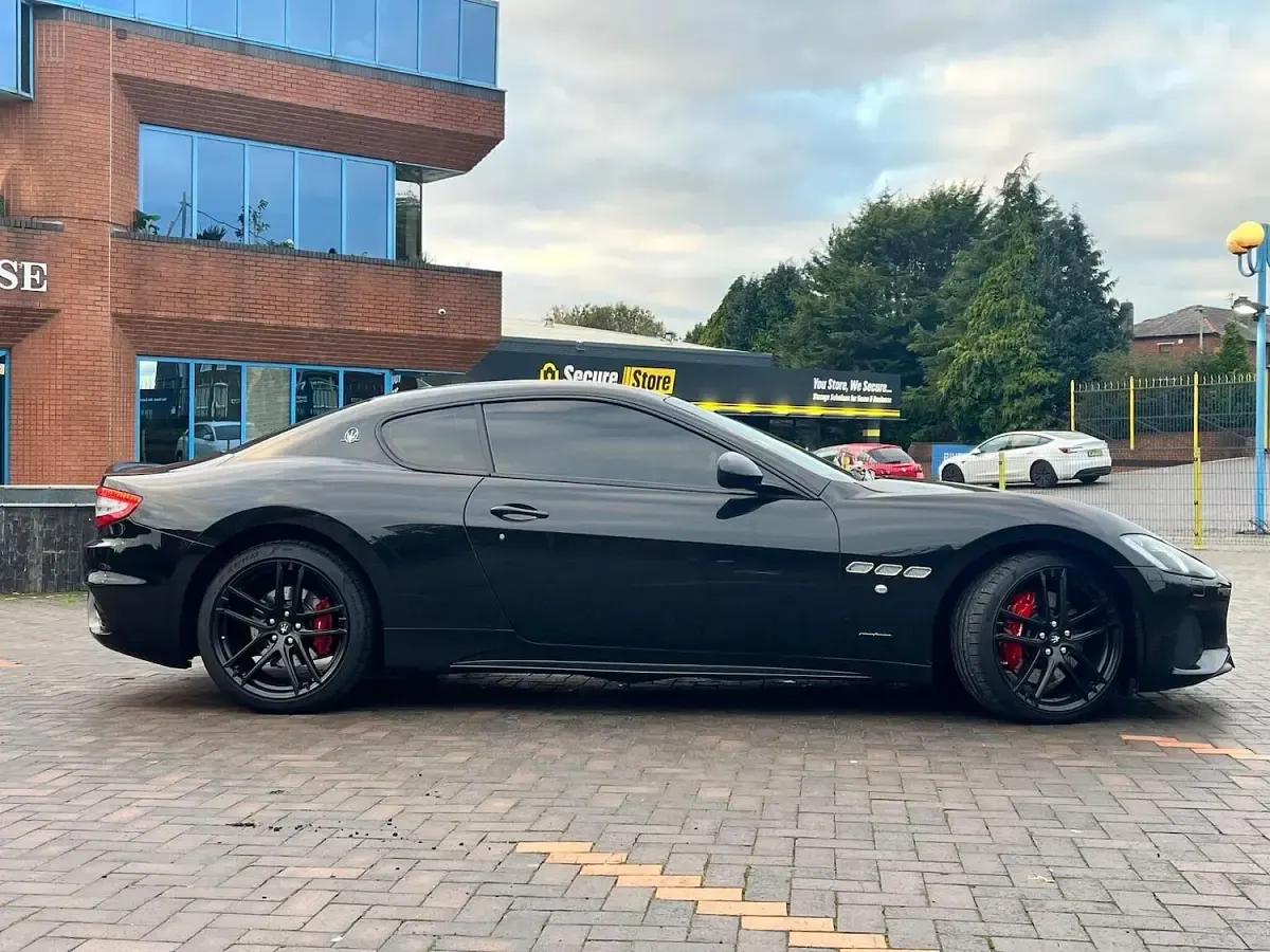 Used Maserati Granturismo 460 HP (338 kW) 2019 Black Coupe