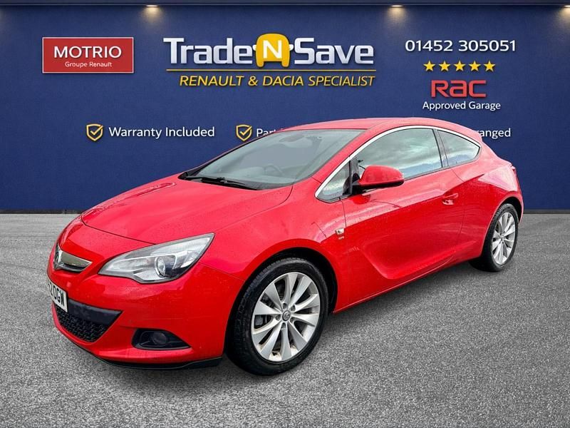 Second-hand Vauxhall Astra GTC SRi 2012 Roșu Hatchback