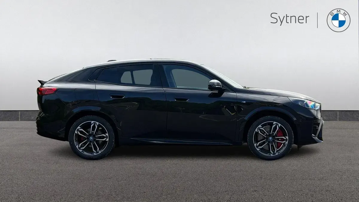 Used BMW iX2 M Sport 147 kW (201 HP) 2025 Black SUV