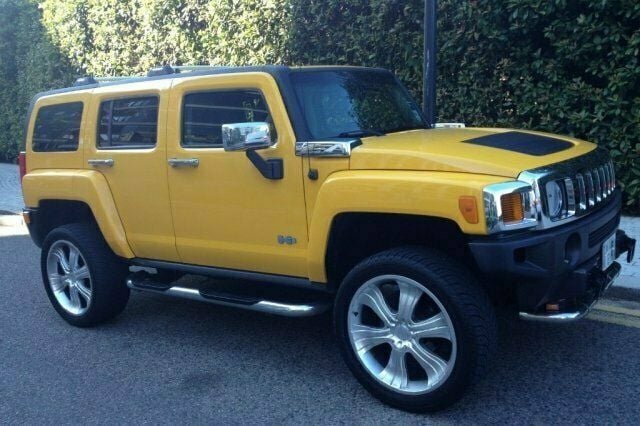 Used 2006 Hummer H3 SUV | £14,995 - Image 1/4