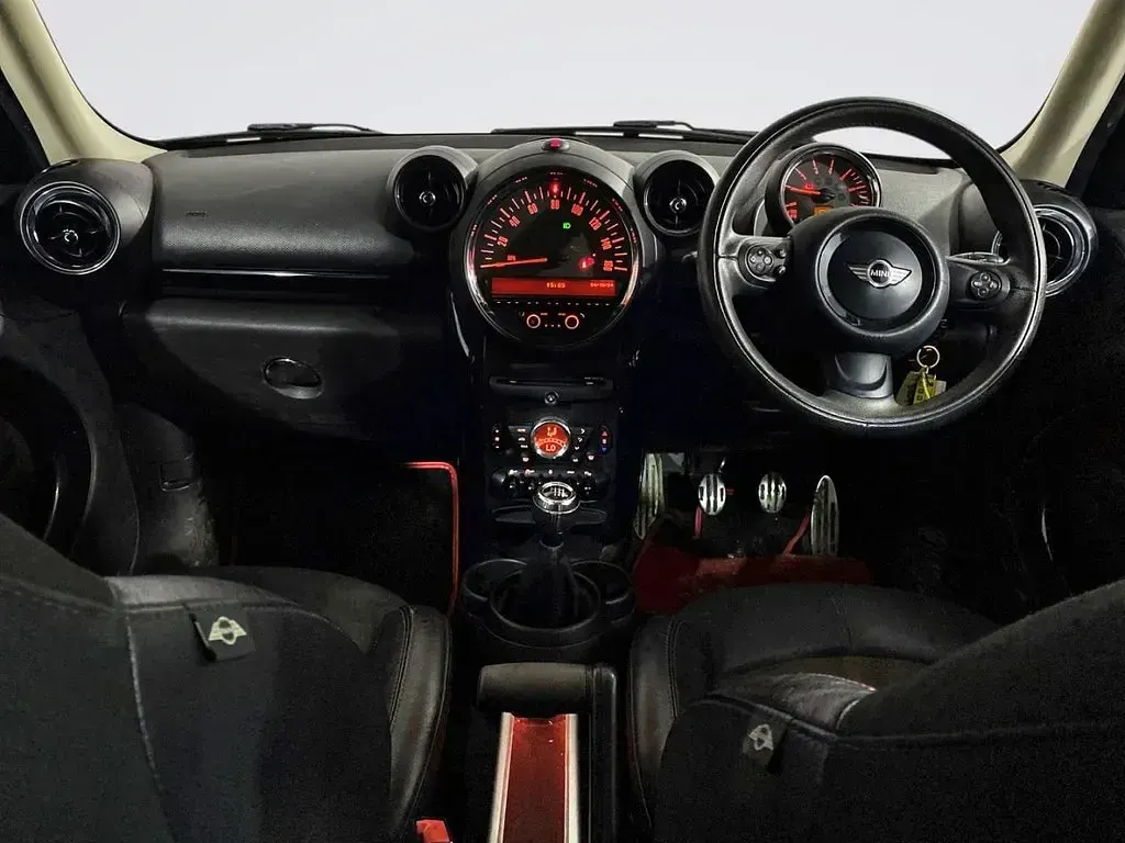 Used Mini Cooper S 2016 Red Hatchback