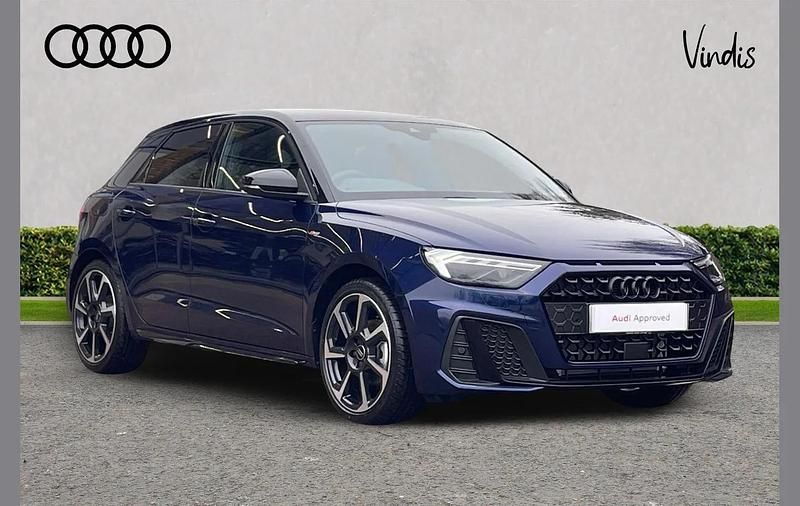 Used Audi A1 Black Edition 113 HP (83 kW) 2025 Blue SUV